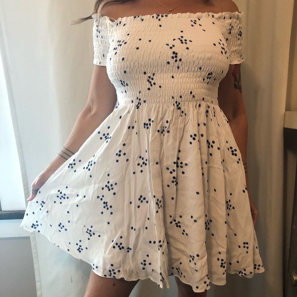 Summer White printed dress